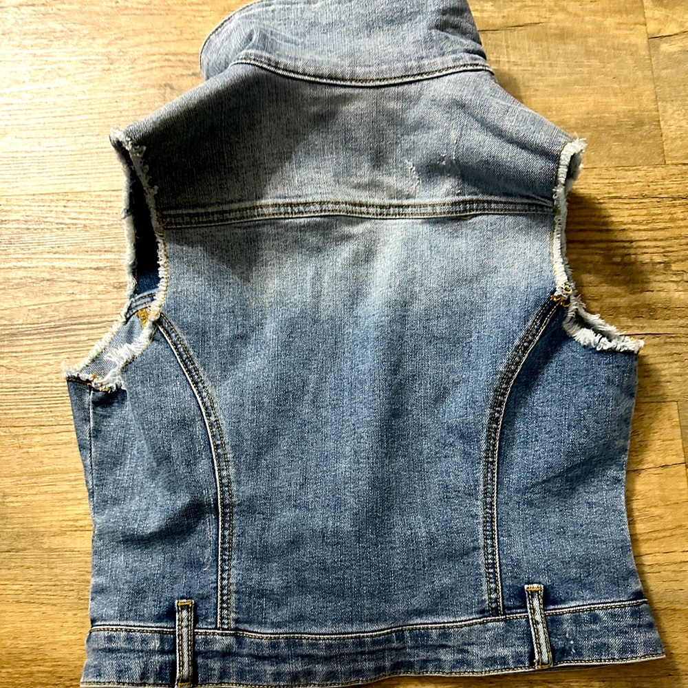 GUESS DENIM DESTROYED STRETCHY VEST MEDIUM - Picture 10 of 14